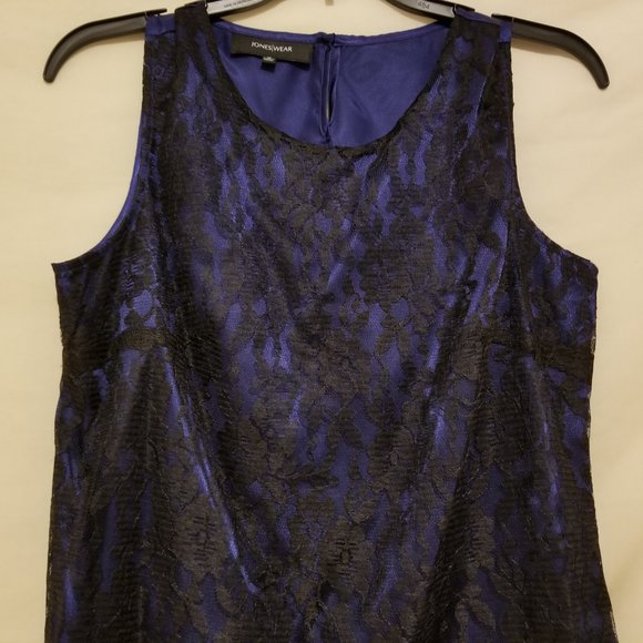 Jones Wear Tops - JONES WEAR 100% Polyester Shoulder Strap Top
